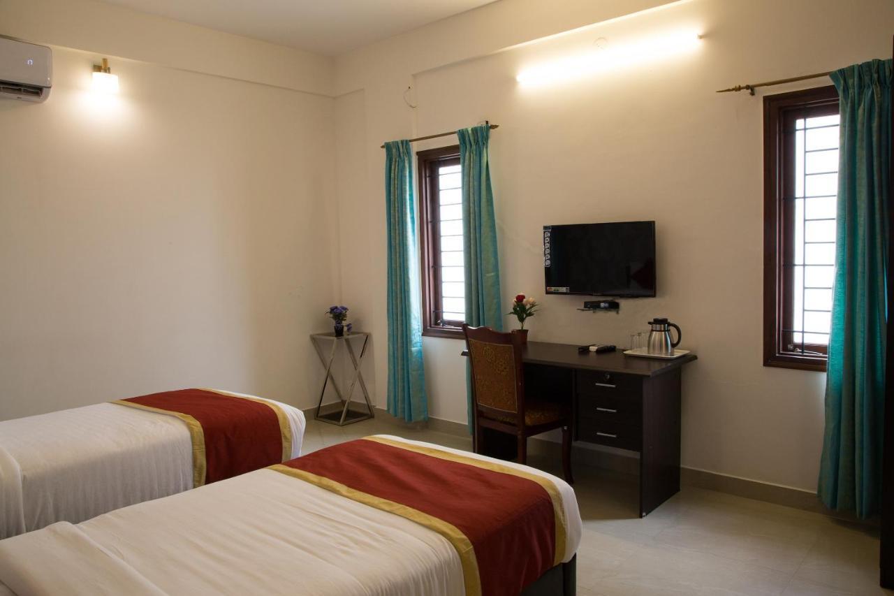 Oyo 8737 King Suites 벵갈루루 외부 사진