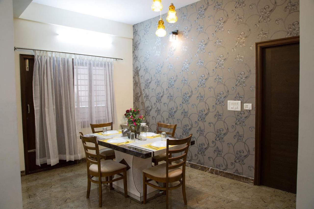 Oyo 8737 King Suites 벵갈루루 외부 사진